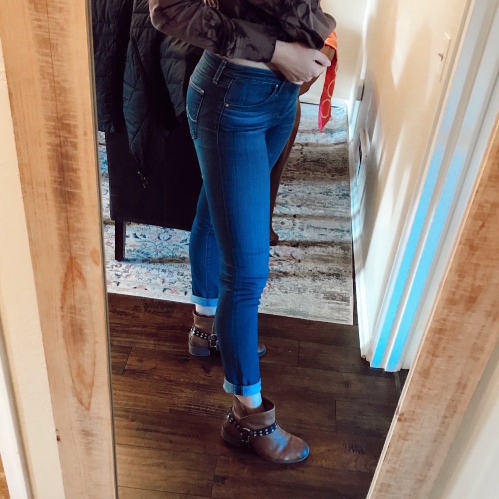 AG size 26R denim jeans